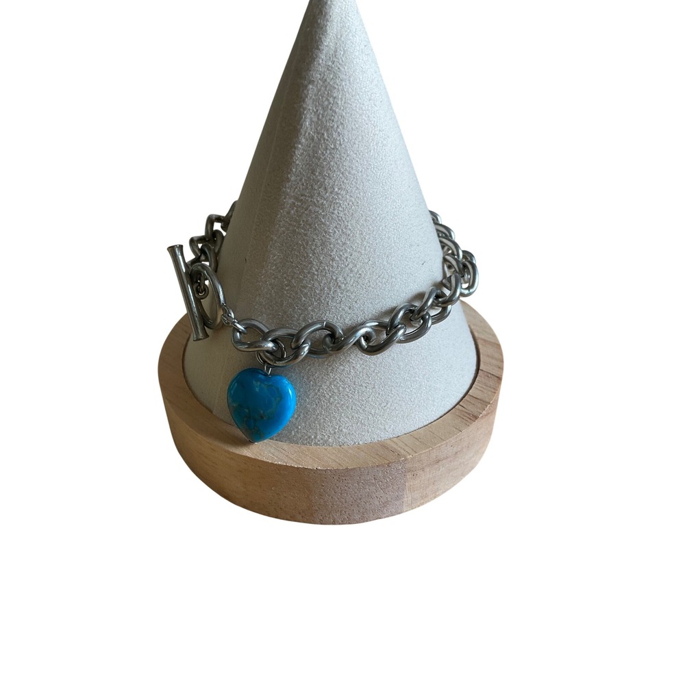 Silver Tone Curb Chain Toggle Bracelet Blue Turquoise Heart Charm 7.5 Inch